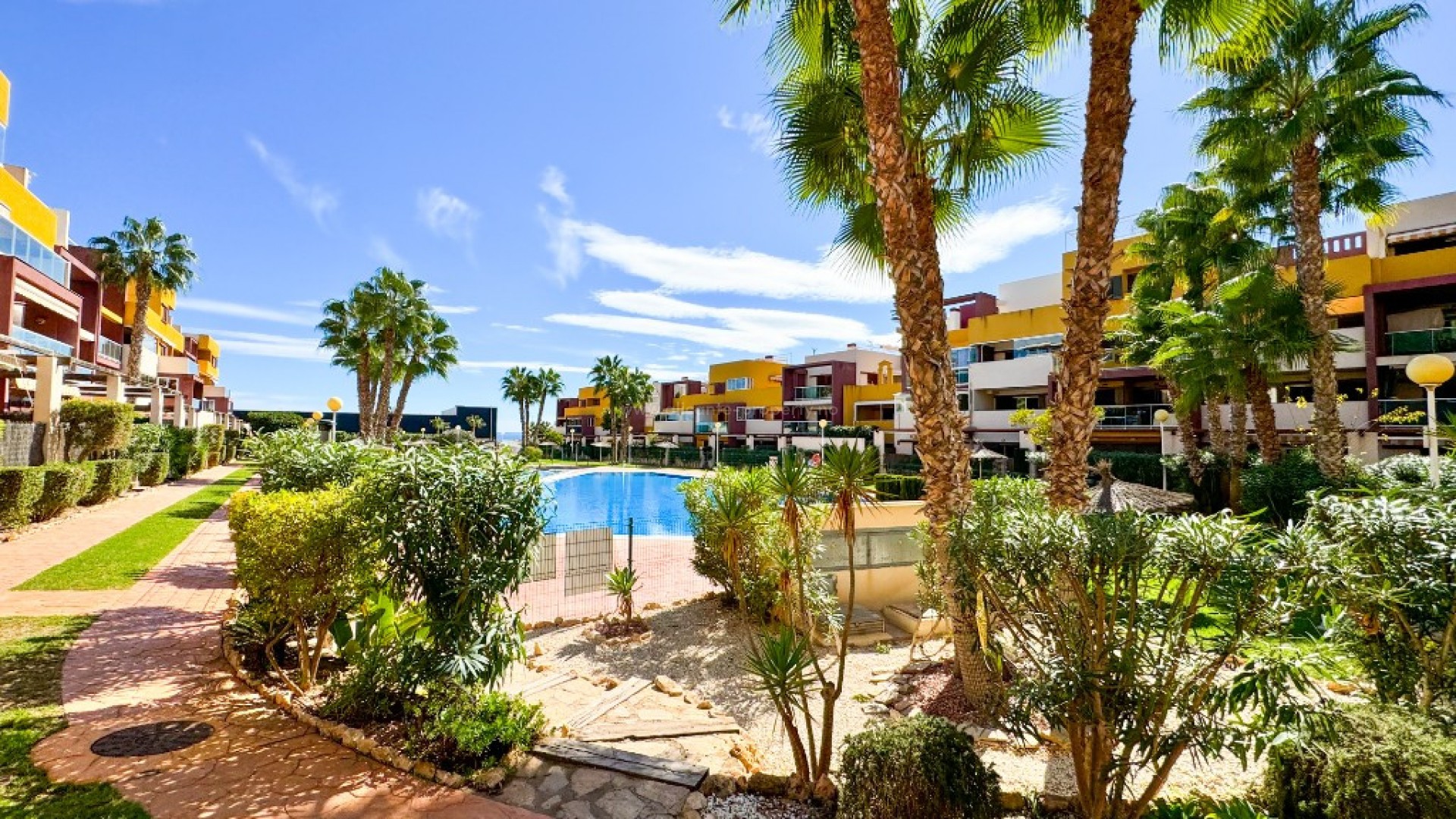 Apartment / flat in Playa Flamenca