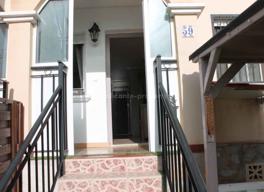 Apartment / flat in Playa Flamenca