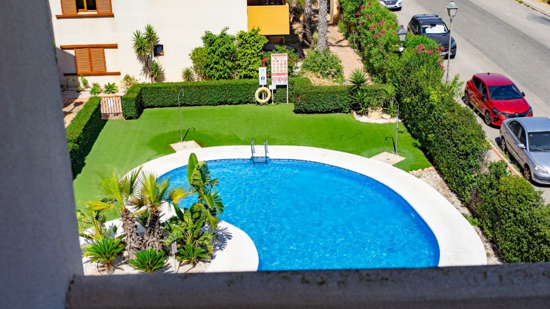 Apartment / flat in Punta Prima