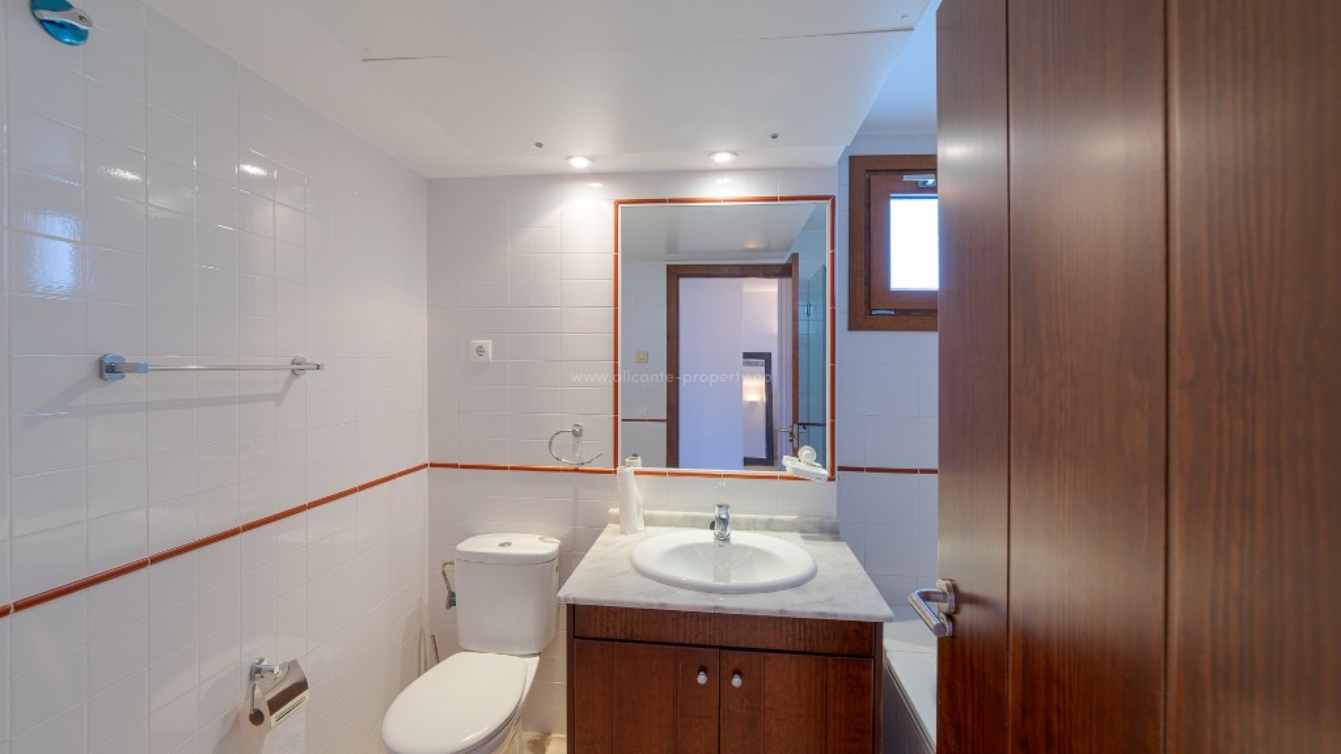 Apartment / flat in Punta Prima