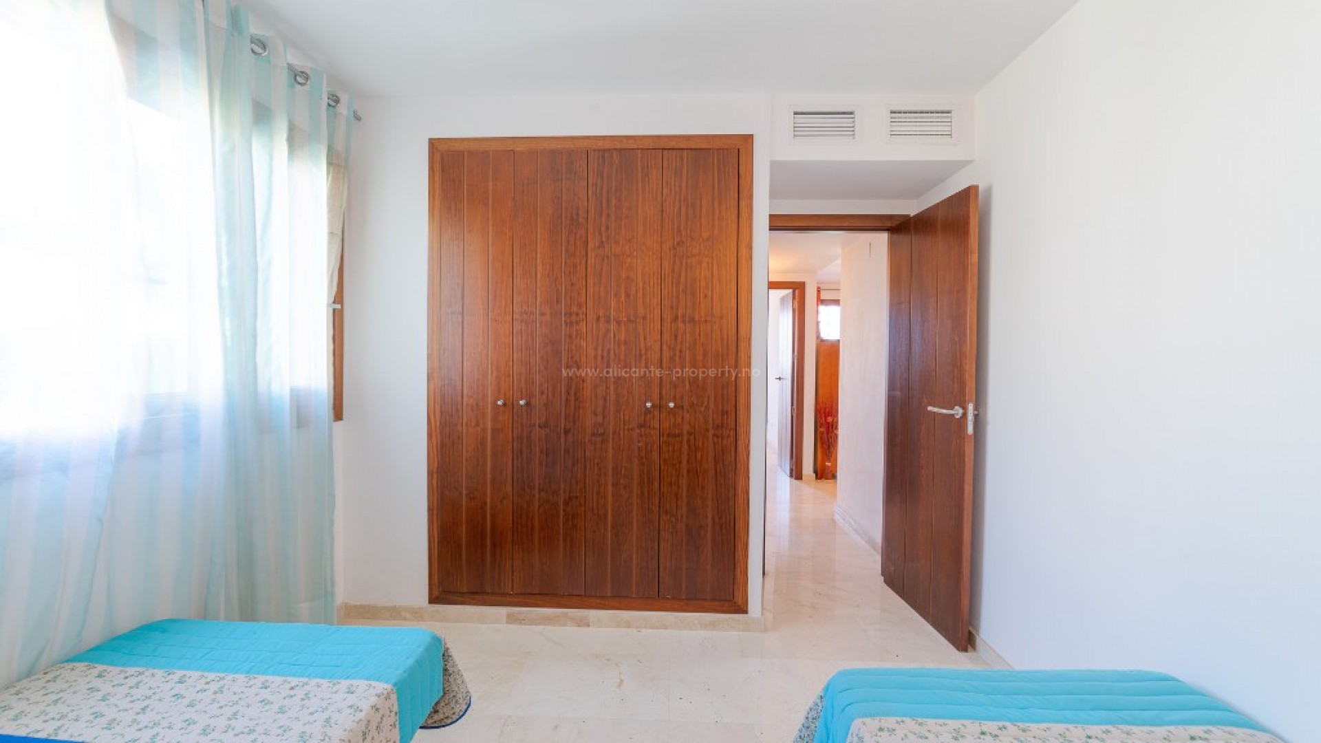 Apartment / flat in Punta Prima