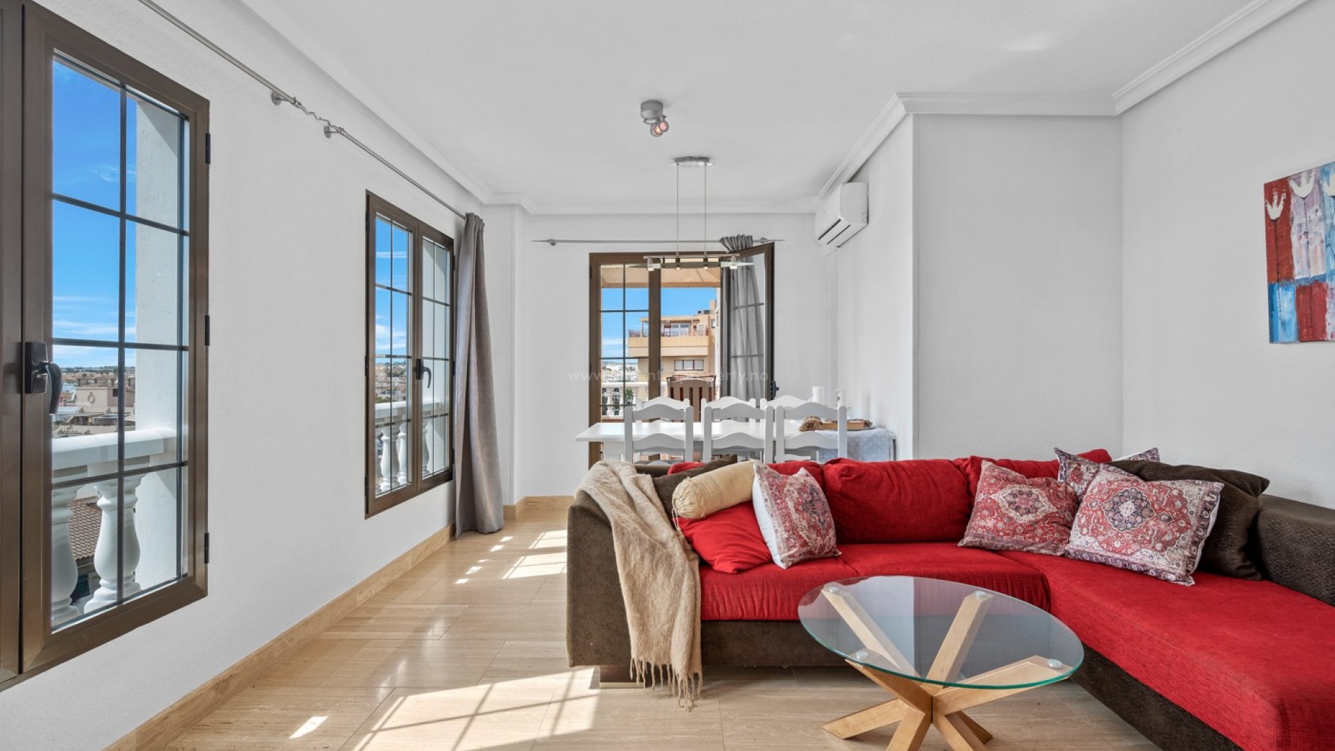 Apartment / flat in Punta Prima