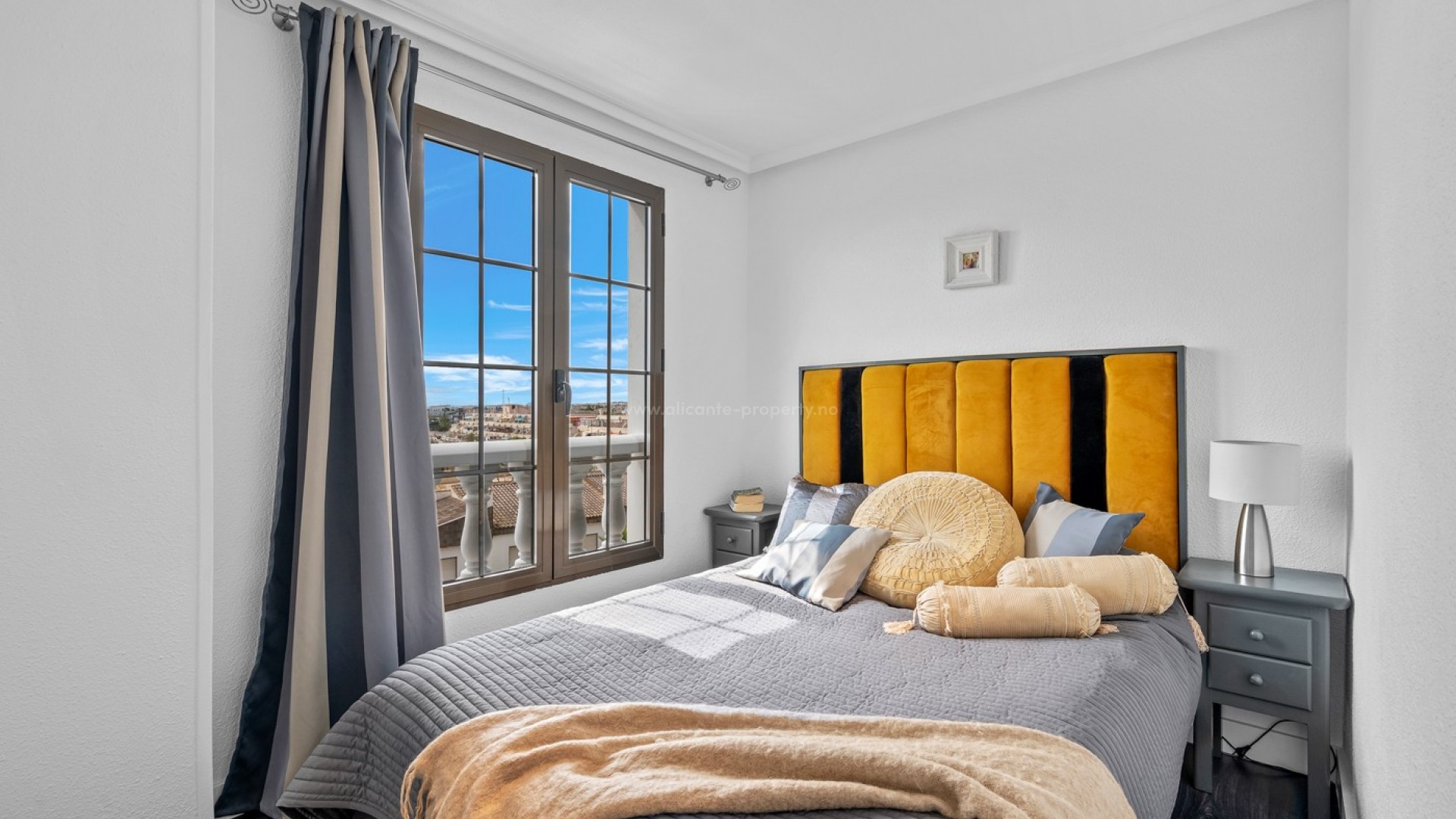 Apartment / flat in Punta Prima