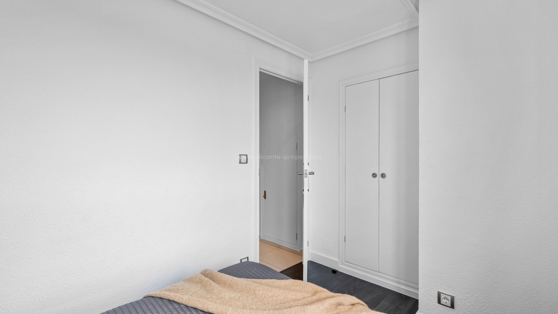 Apartment / flat in Punta Prima