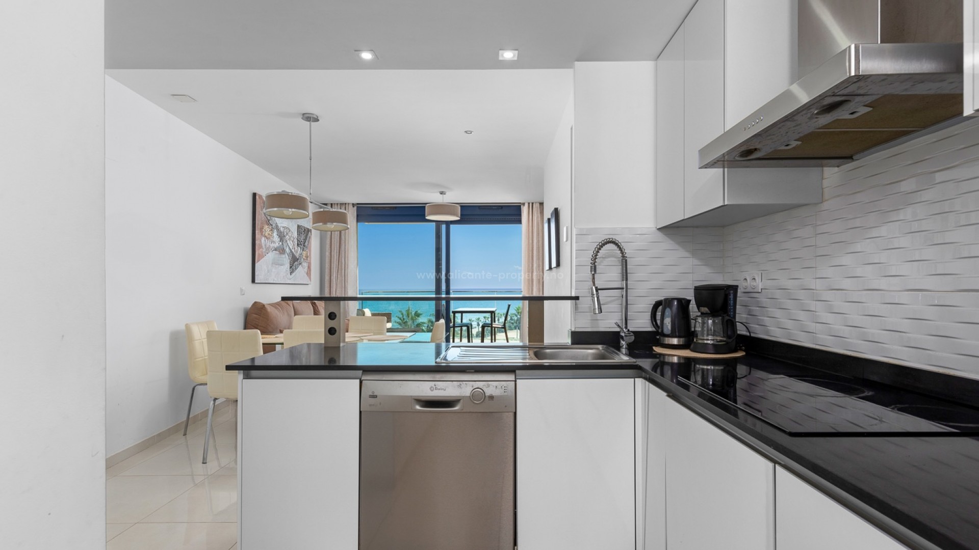 Apartment / flat in Punta Prima