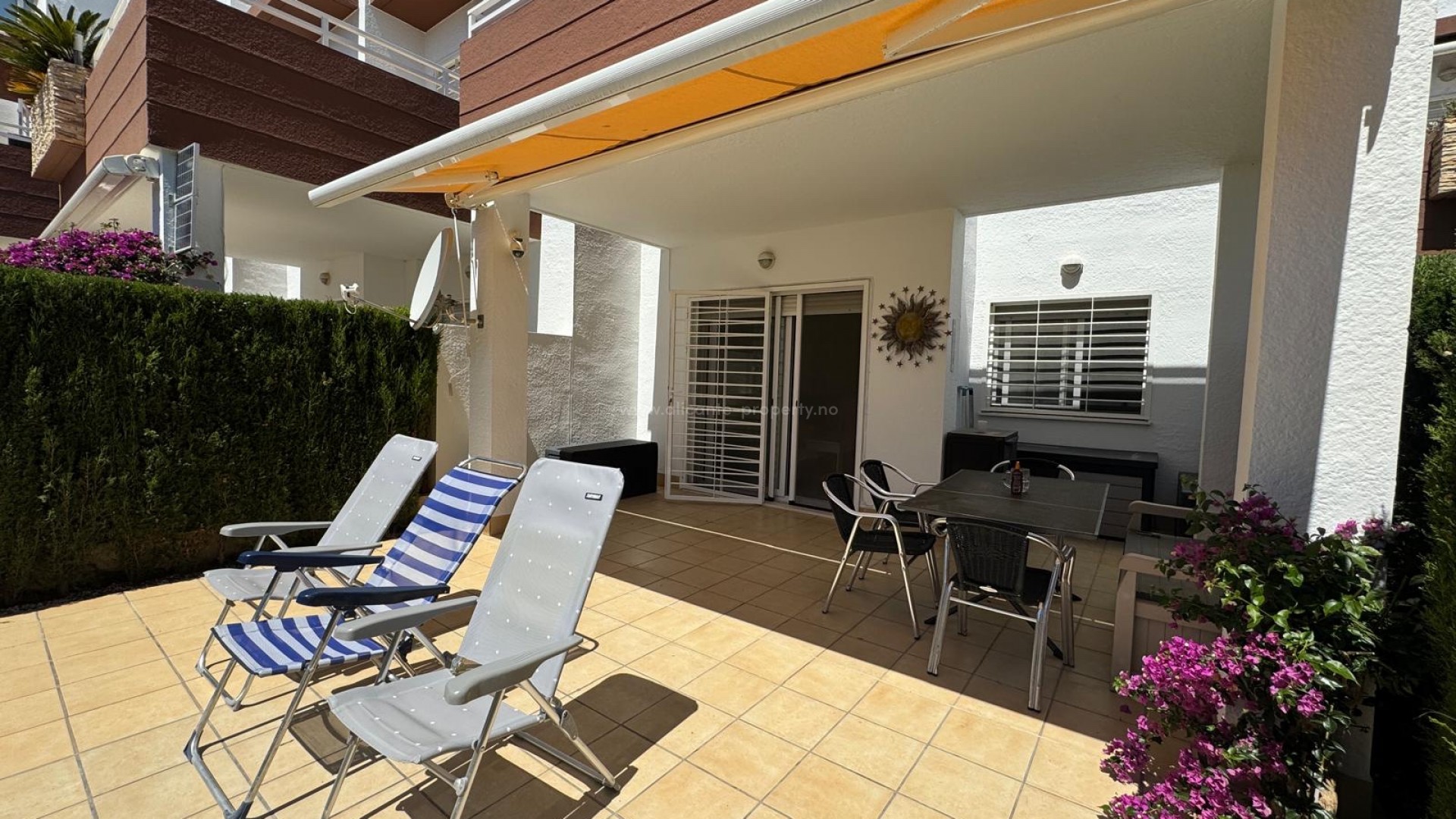 Apartment / flat in Punta Prima