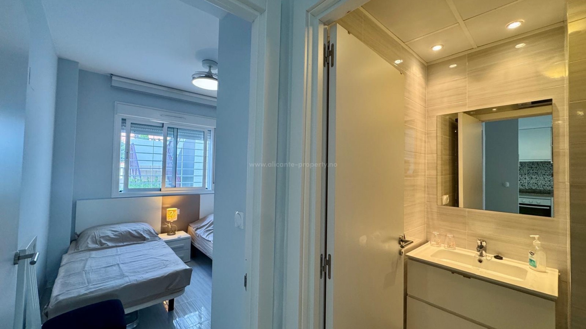 Apartment / flat in Punta Prima