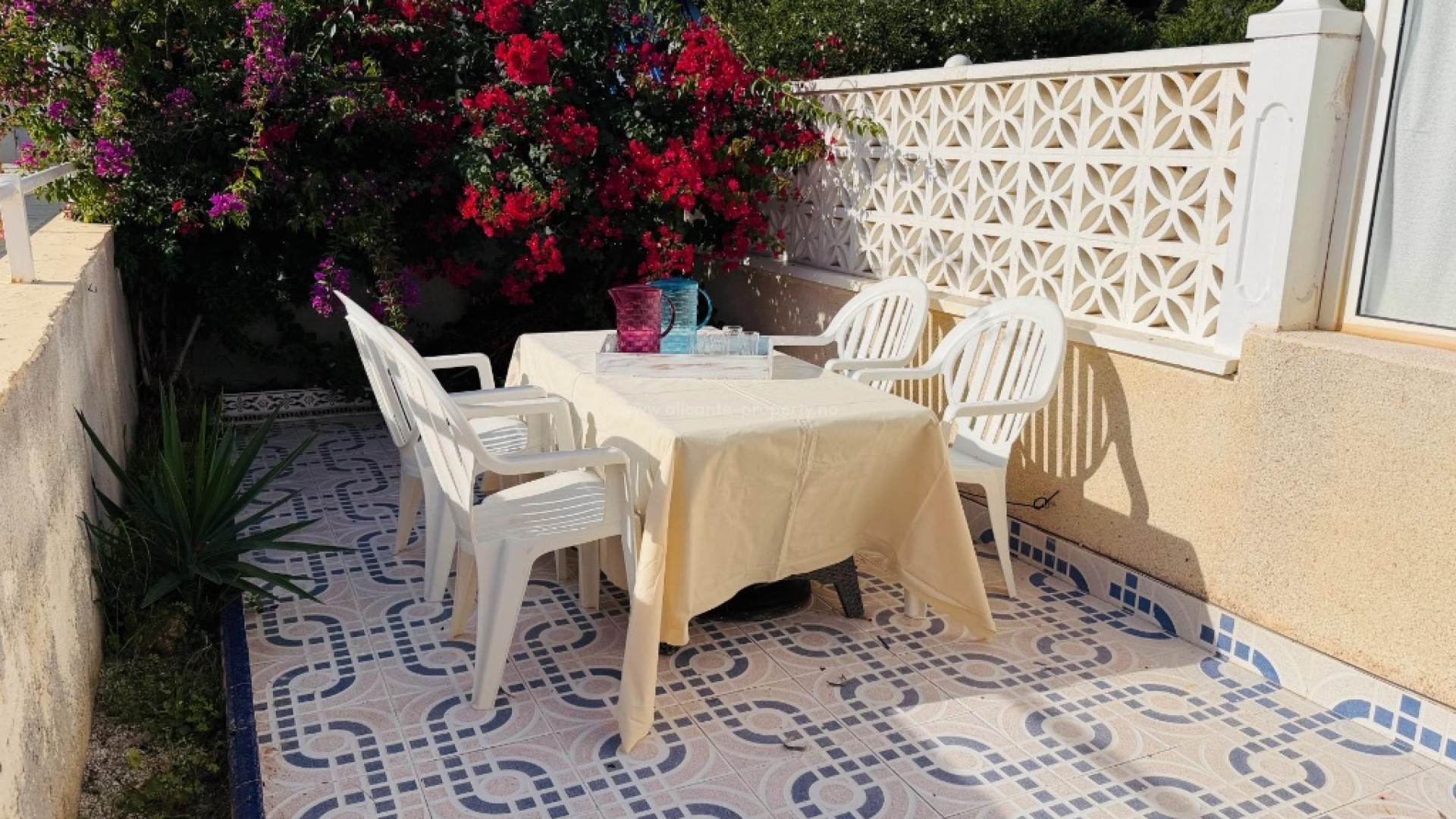 Apartment / flat in Punta Prima