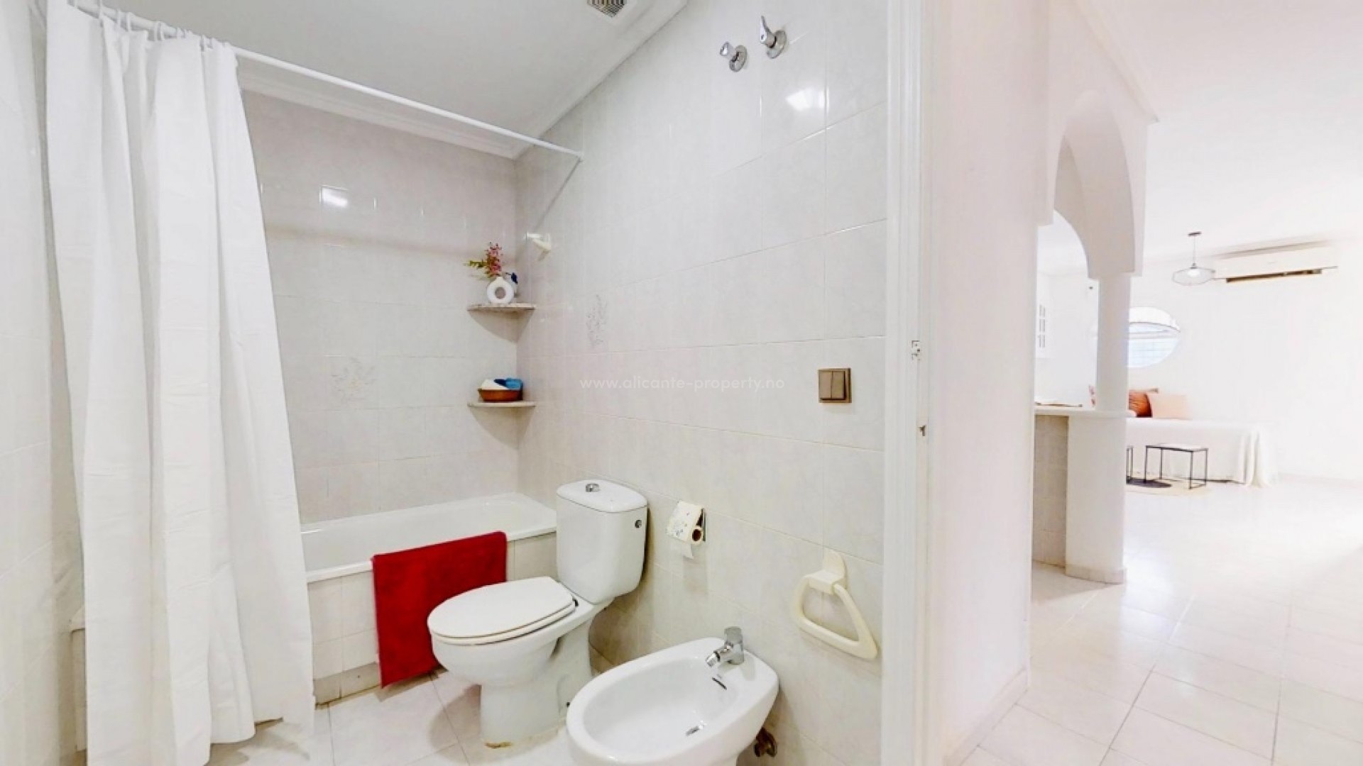 Apartment / flat in Punta Prima