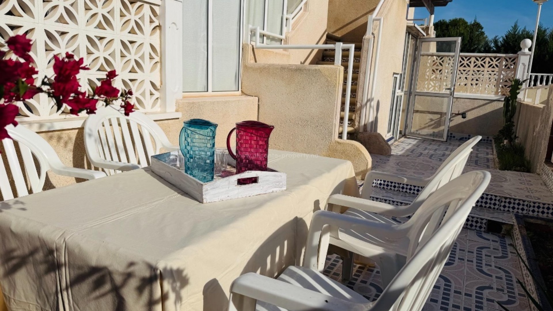 Apartment / flat in Punta Prima