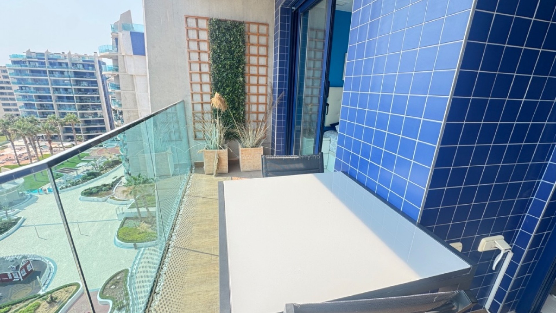 Apartment / flat in Punta Prima