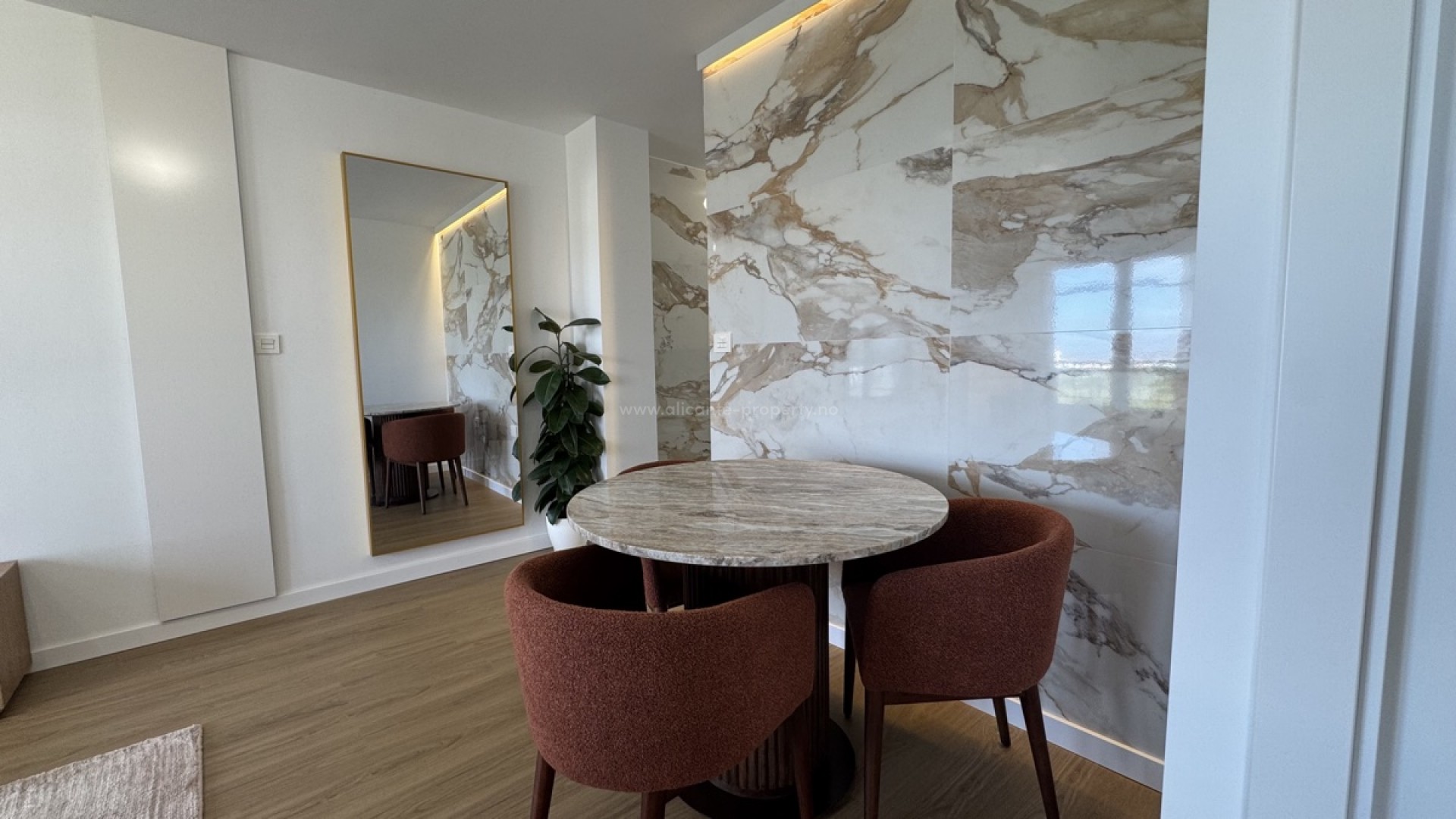 Apartment / flat in Punta Prima