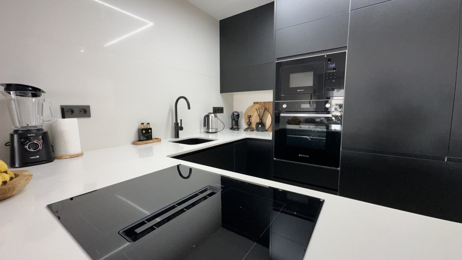 Apartment / flat in Punta Prima