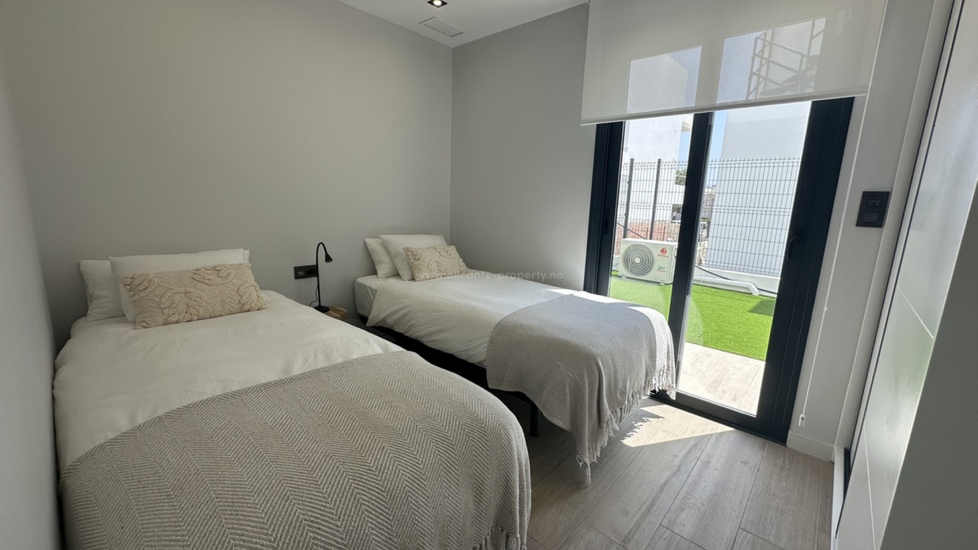 Apartment / flat in Punta Prima