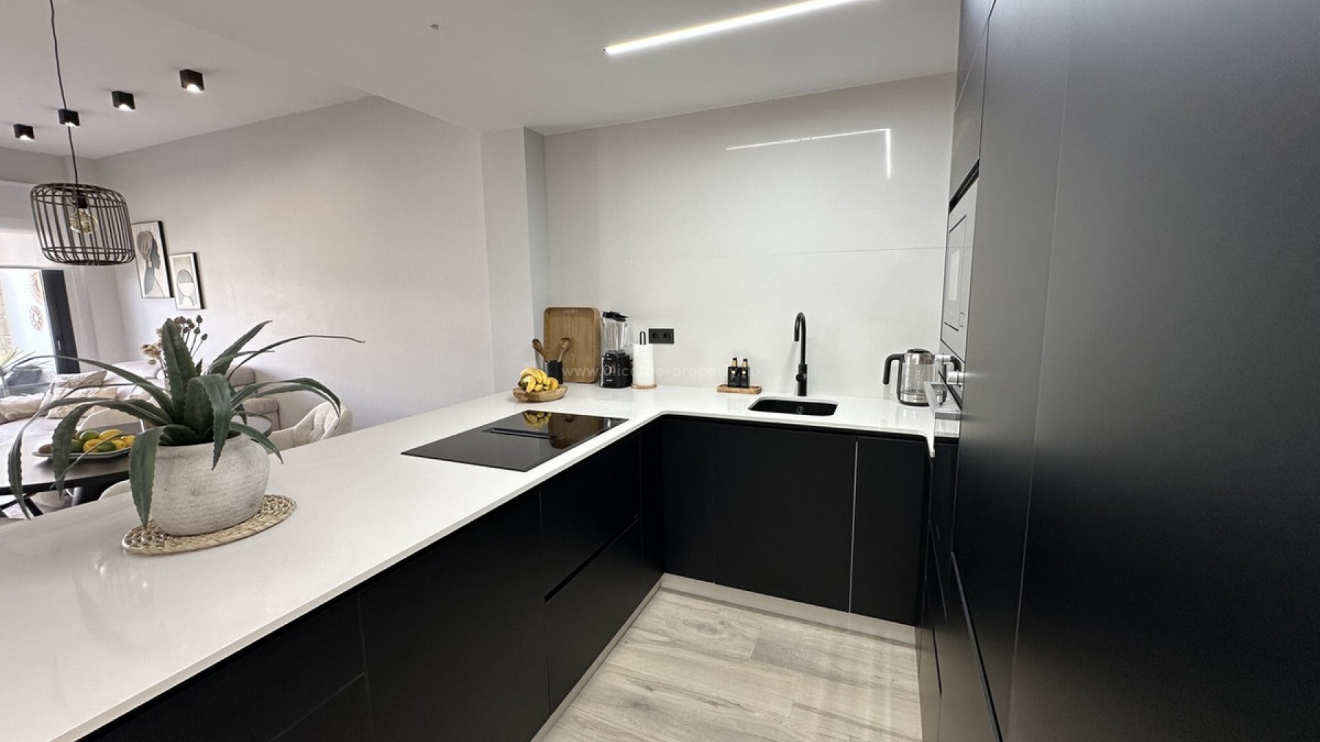 Apartment / flat in Punta Prima