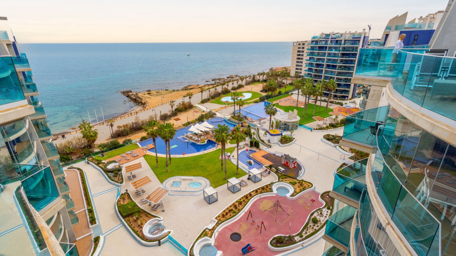 Apartment / flat in Punta Prima