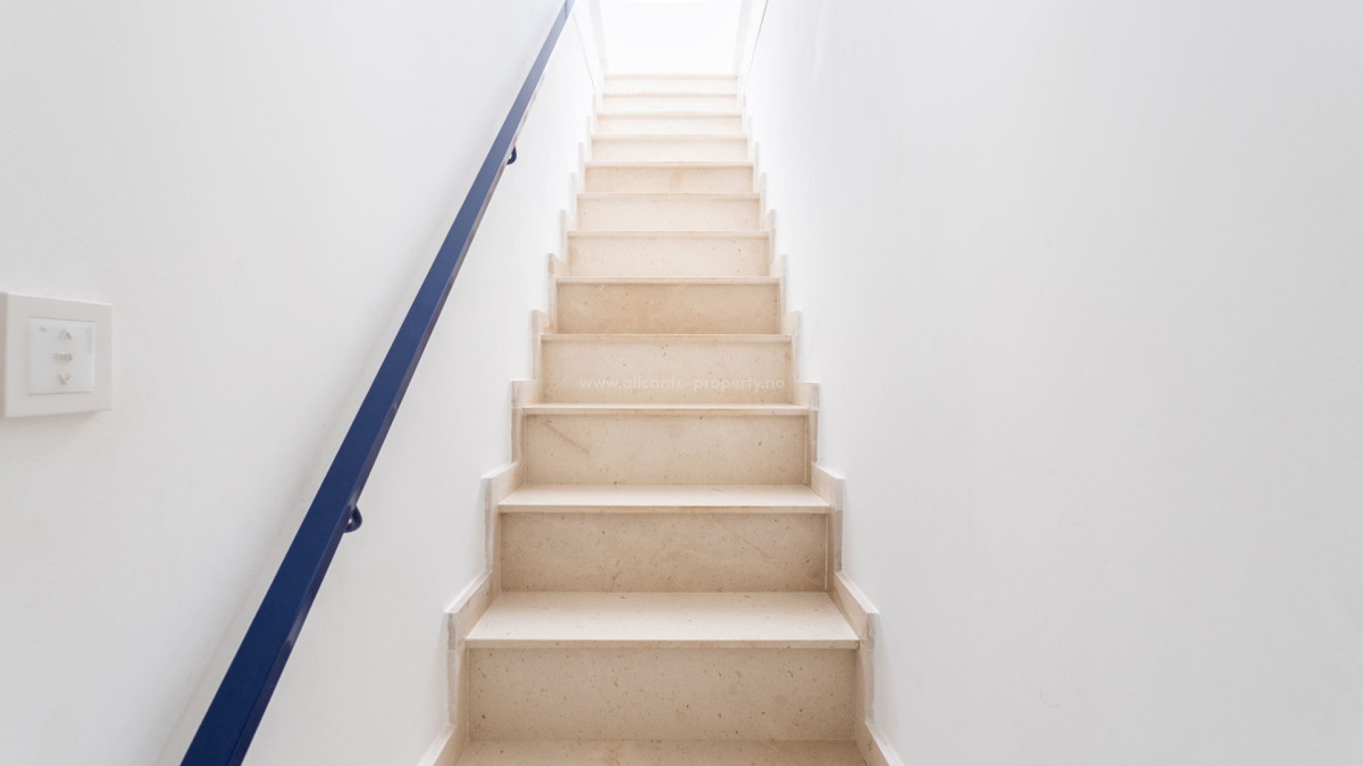 Apartment / flat in Punta Prima