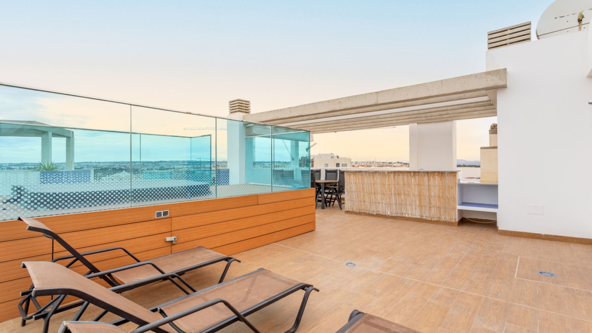 Apartment / flat in Punta Prima