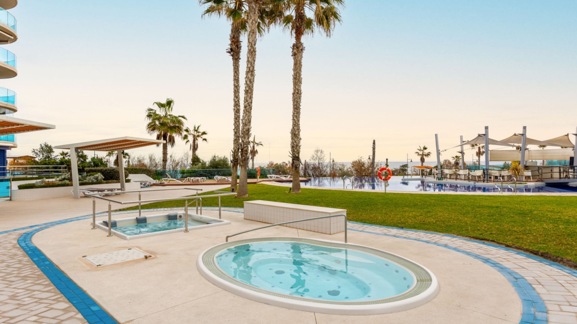 Apartment / flat in Punta Prima