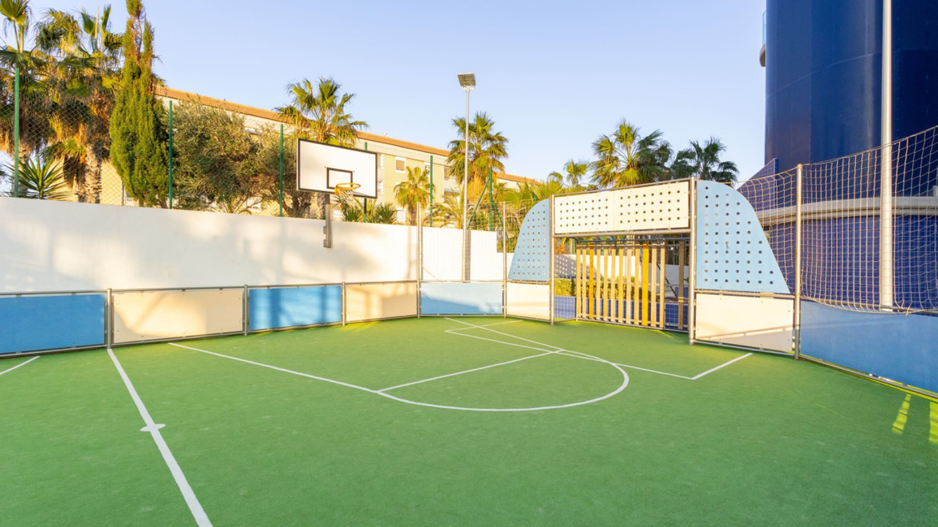 Apartment / flat in Punta Prima