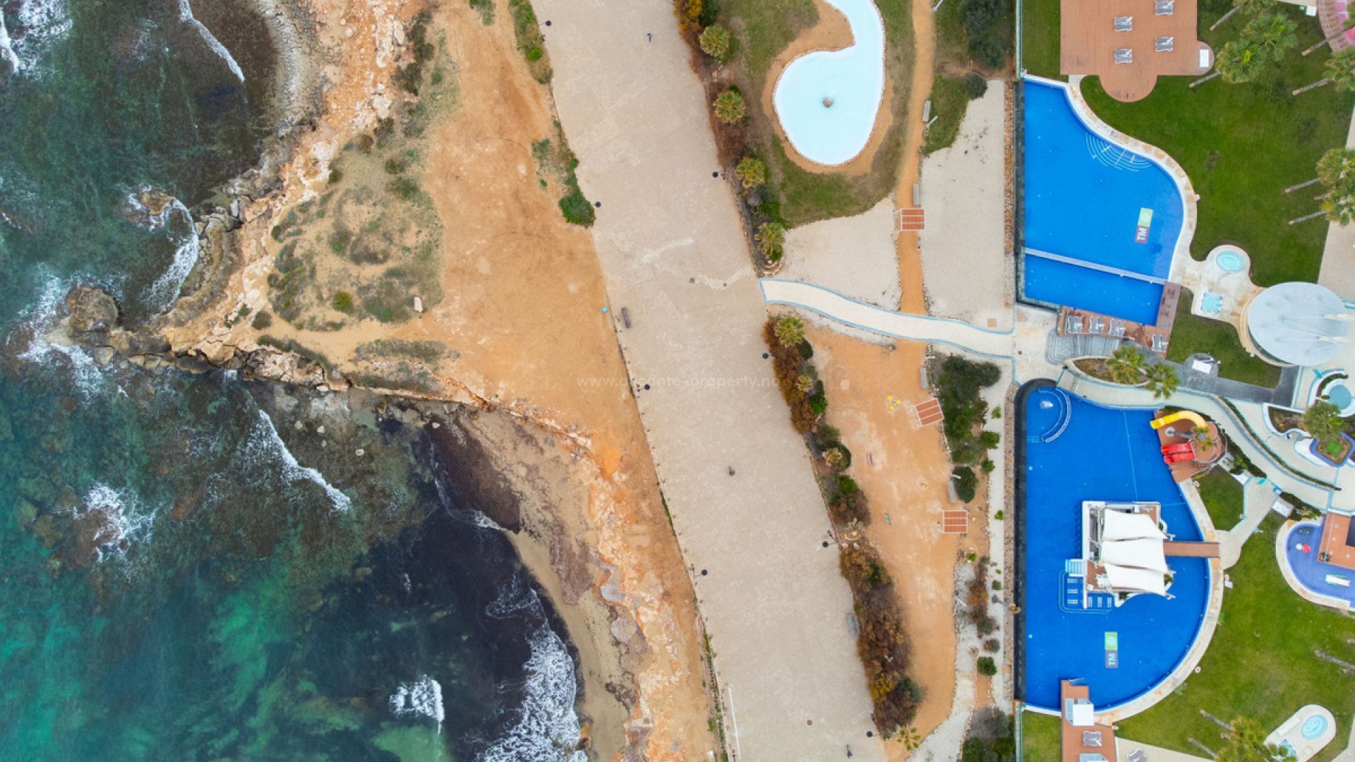 Apartment / flat in Punta Prima