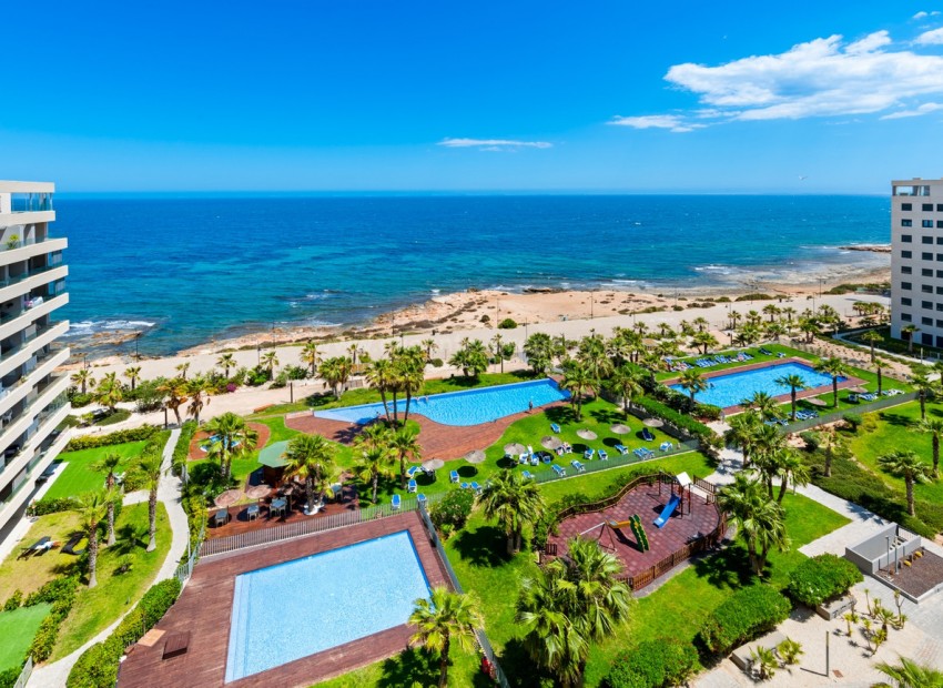 Apartment / flat in Punta Prima