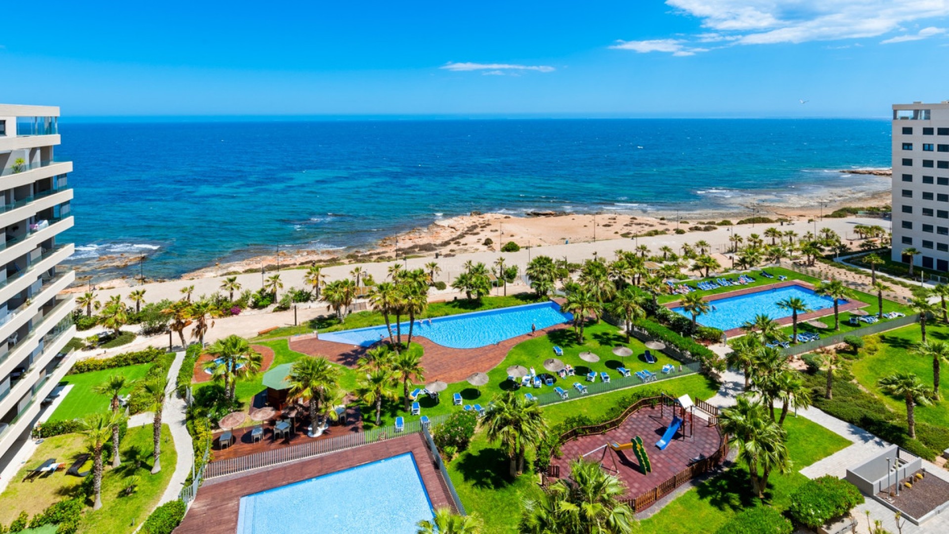 Apartment / flat in Punta Prima