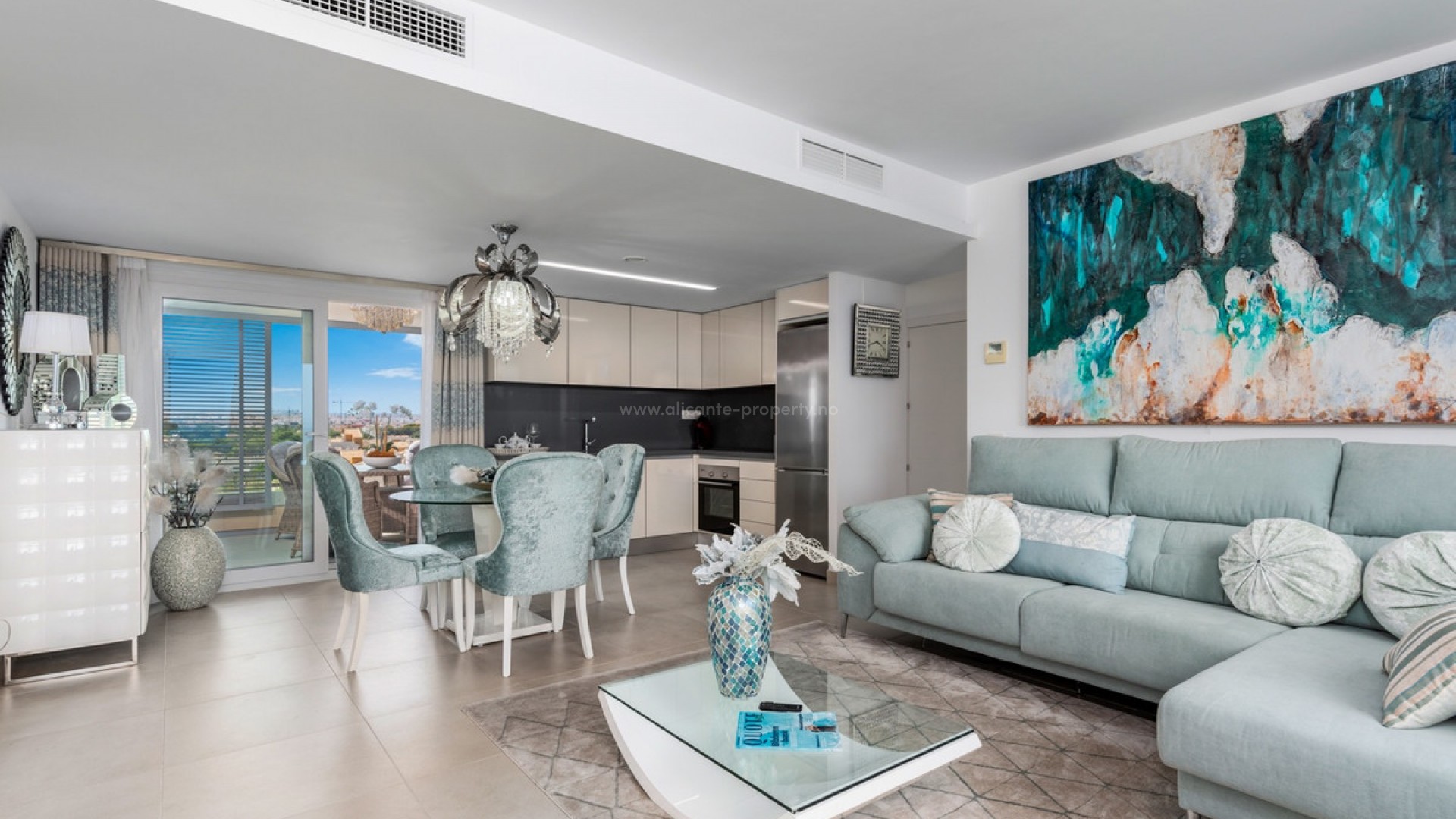 Apartment / flat in Punta Prima