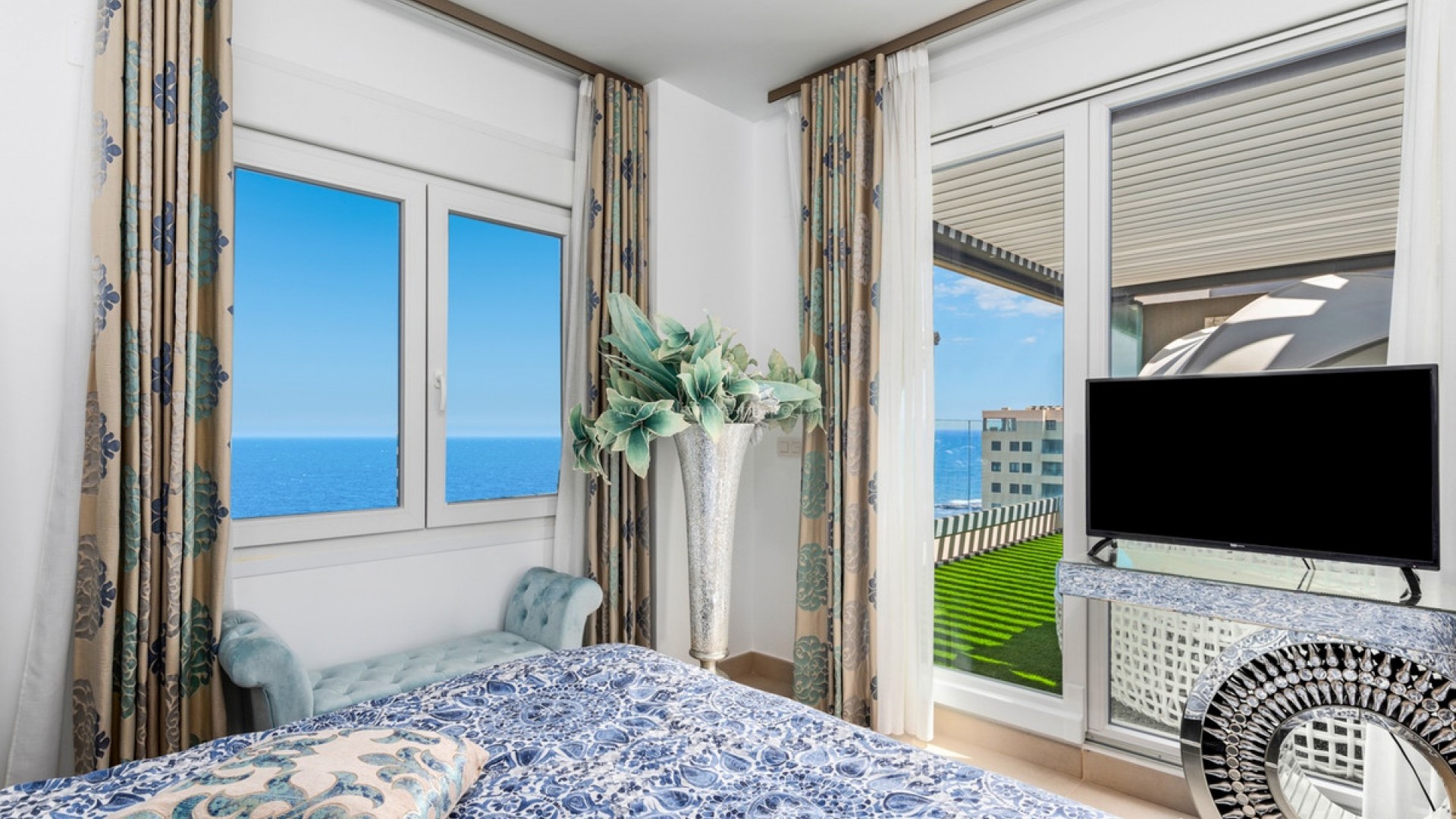 Apartment / flat in Punta Prima