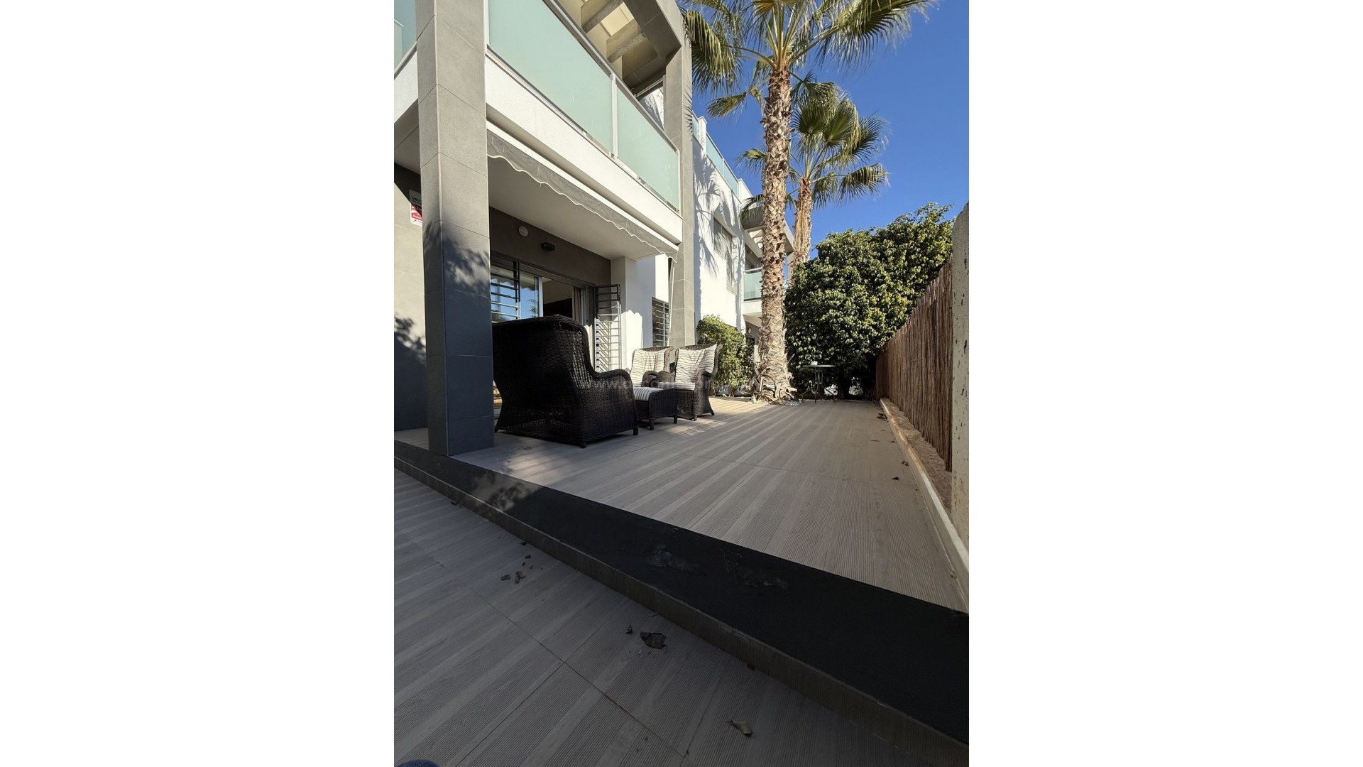 Apartment / flat in Punta Prima