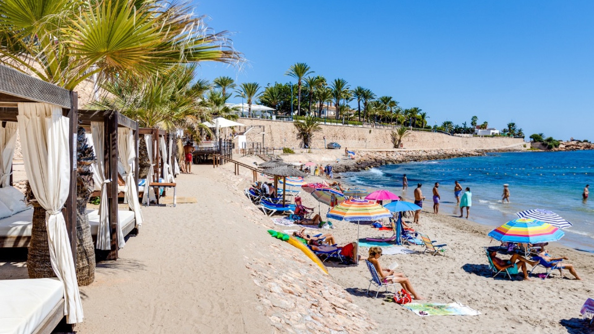 Apartment / flat in Punta Prima