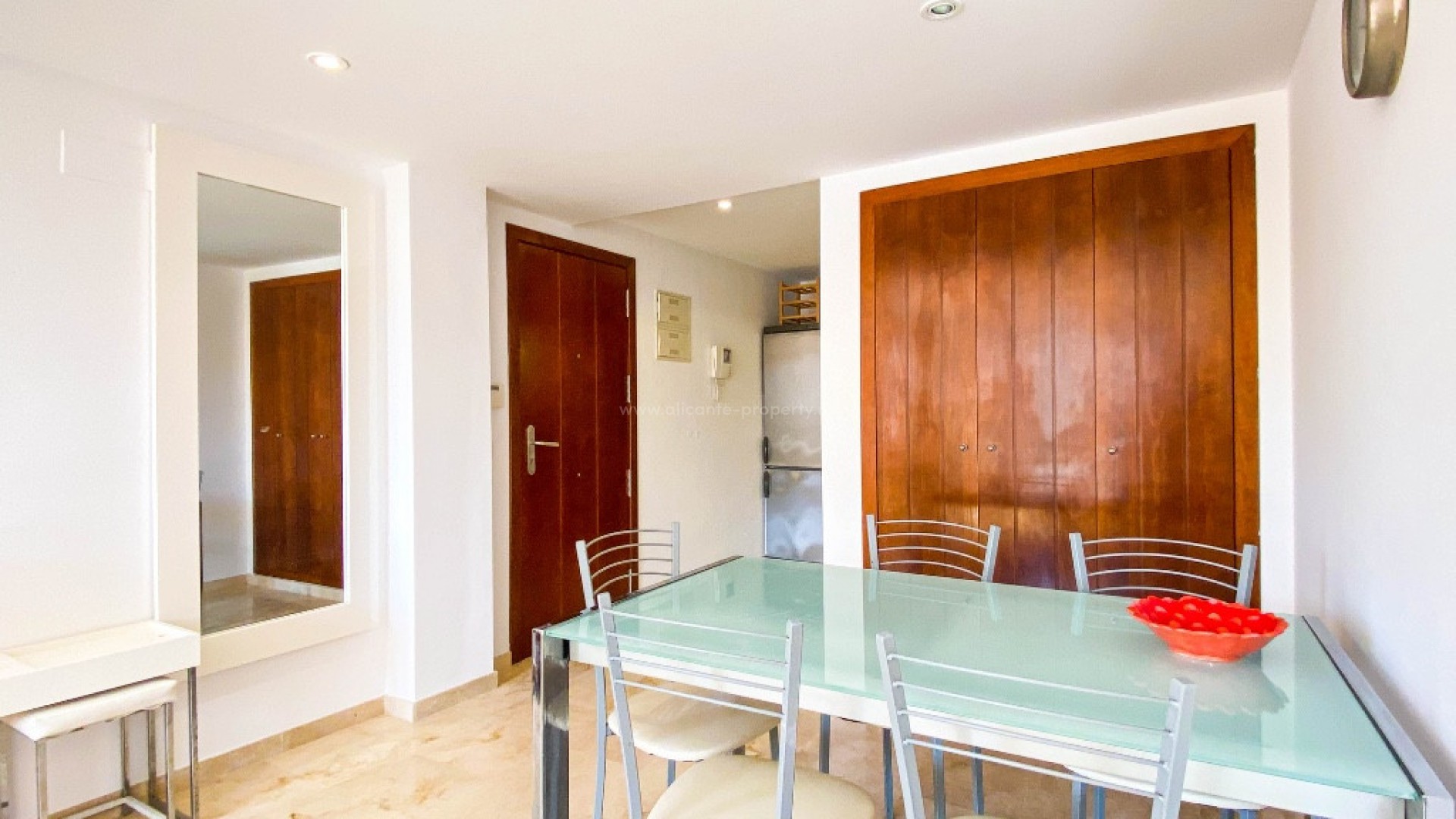 Apartment / flat in Punta Prima