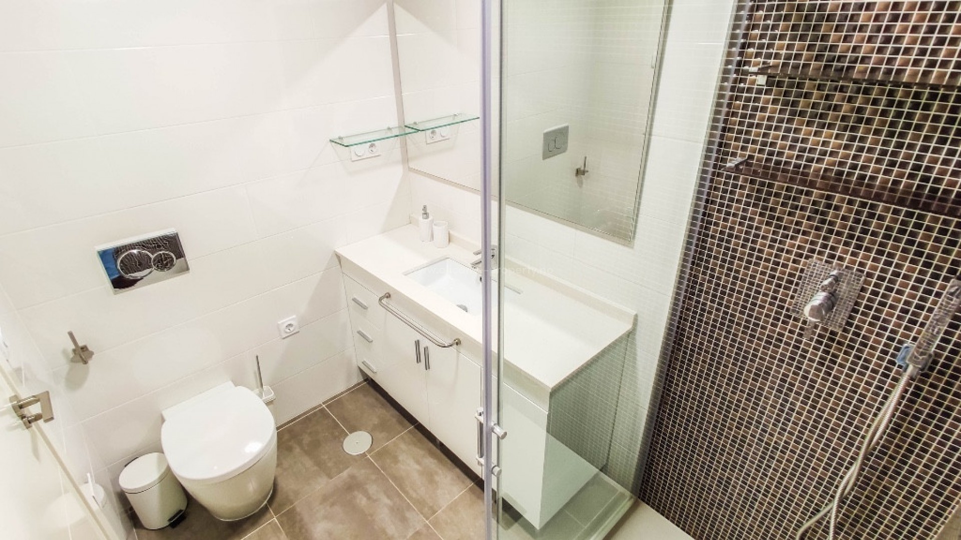 Apartment / flat in Punta Prima