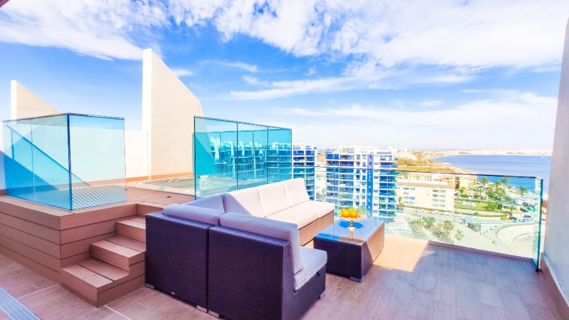 Apartment / flat in Punta Prima