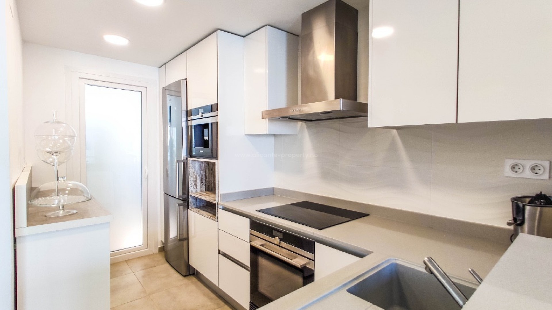 Apartment / flat in Punta Prima