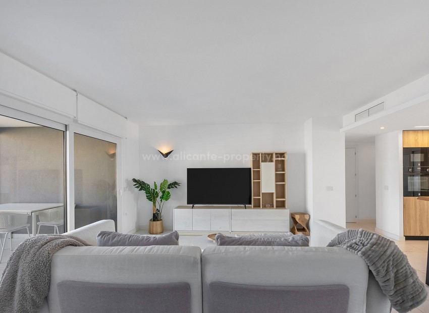 Apartment / flat in Punta Prima