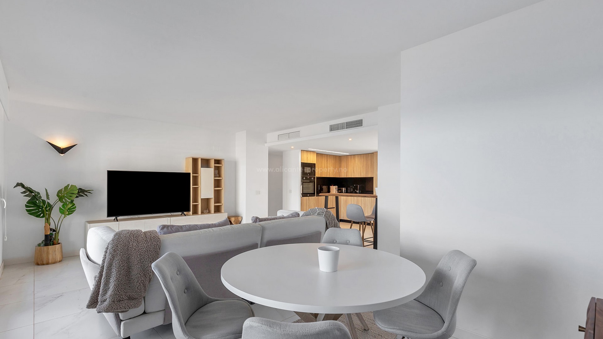 Apartment / flat in Punta Prima