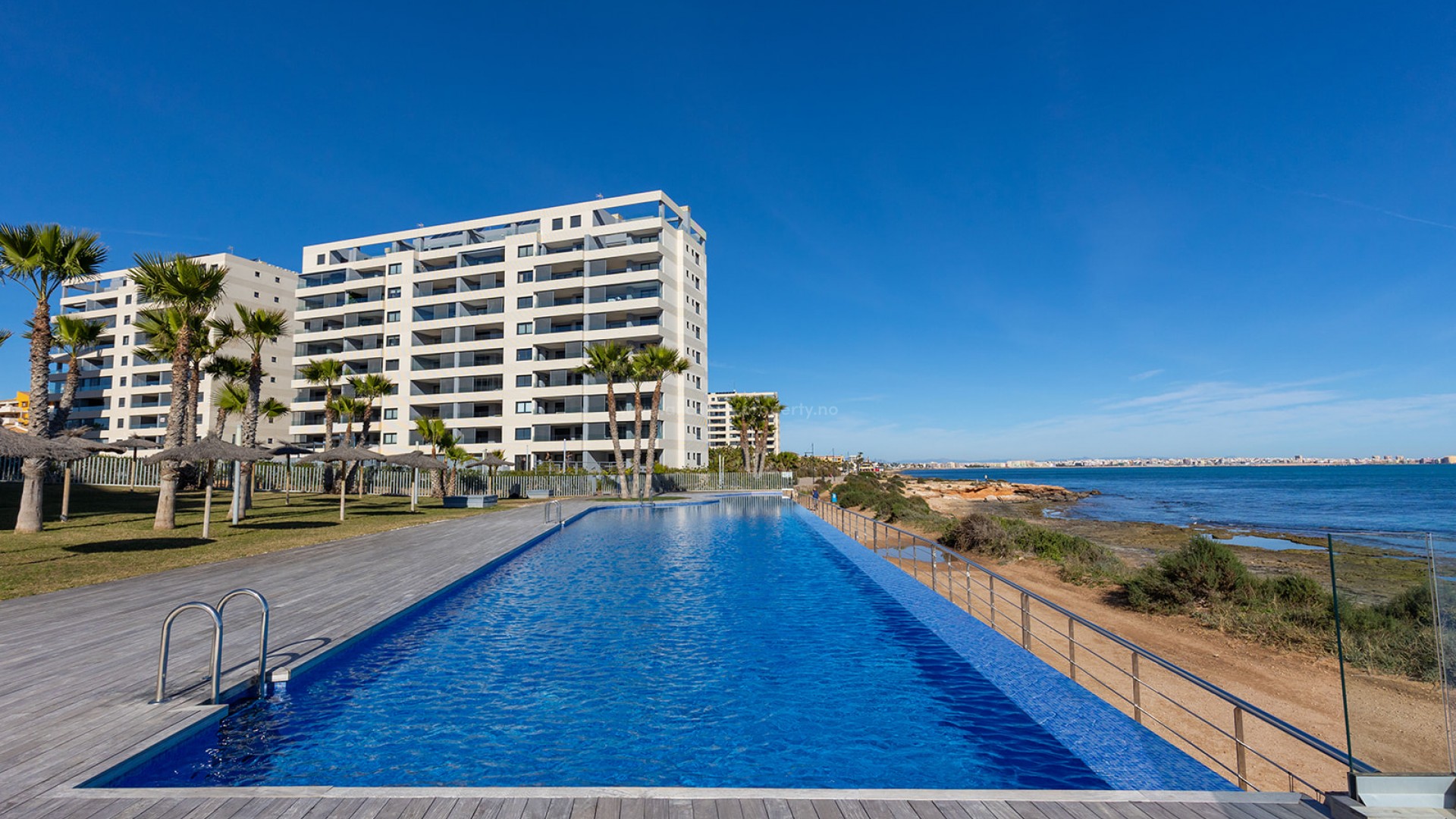 Apartment / flat in Punta Prima