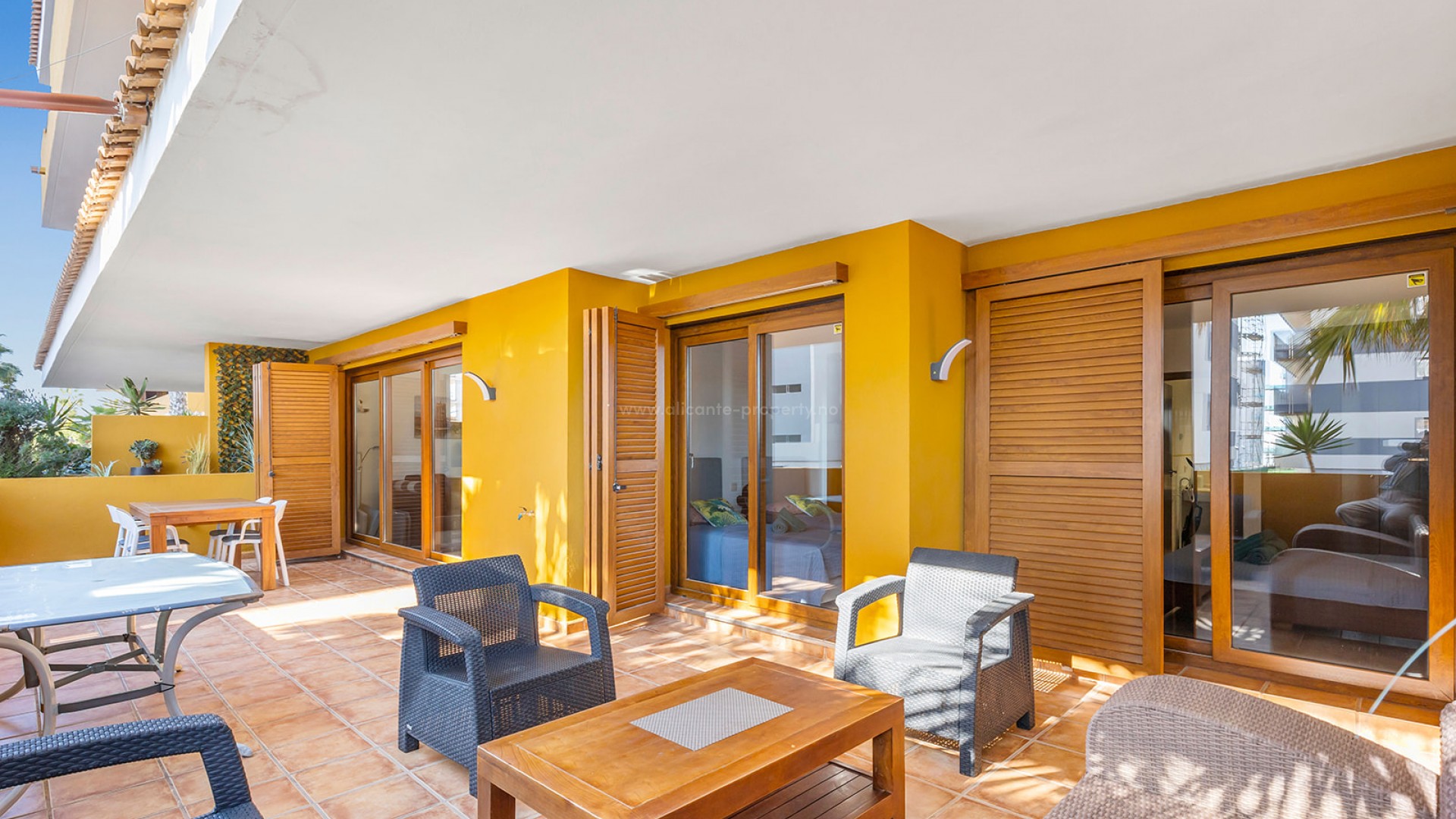 Apartment / flat in Punta Prima