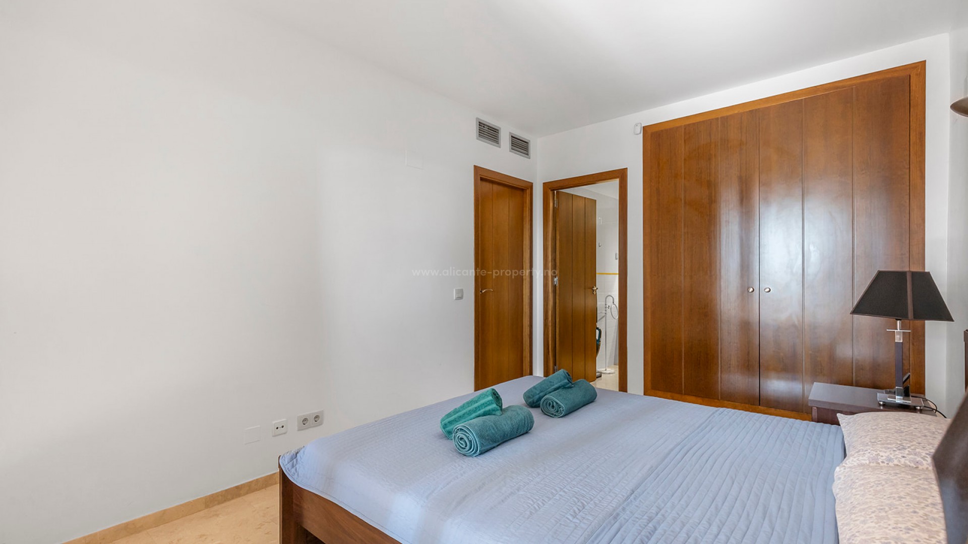 Apartment / flat in Punta Prima