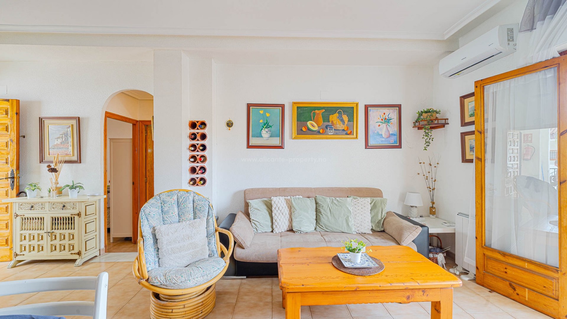 Apartment / flat in Punta Prima