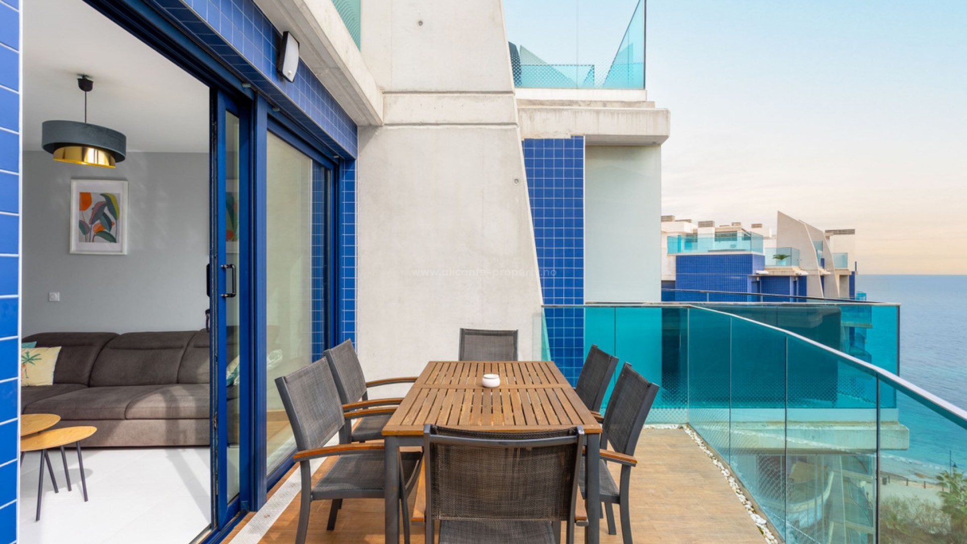 Apartment / flat in Punta Prima