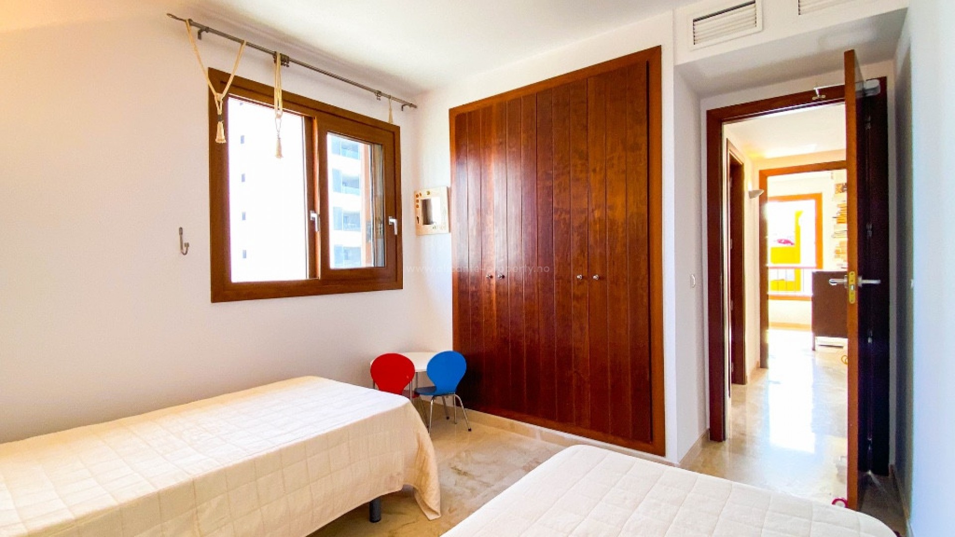 Apartment / flat in Punta Prima
