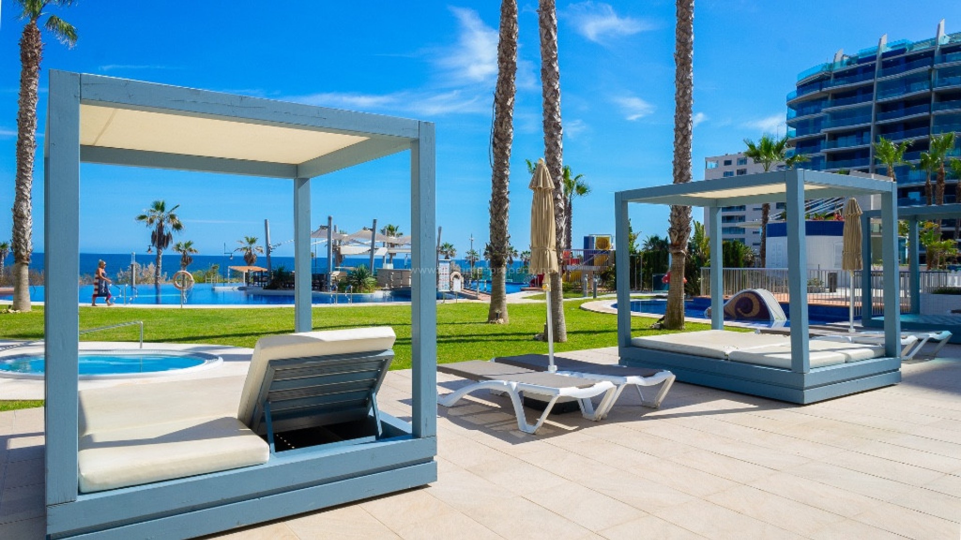 Apartment / flat in Punta Prima