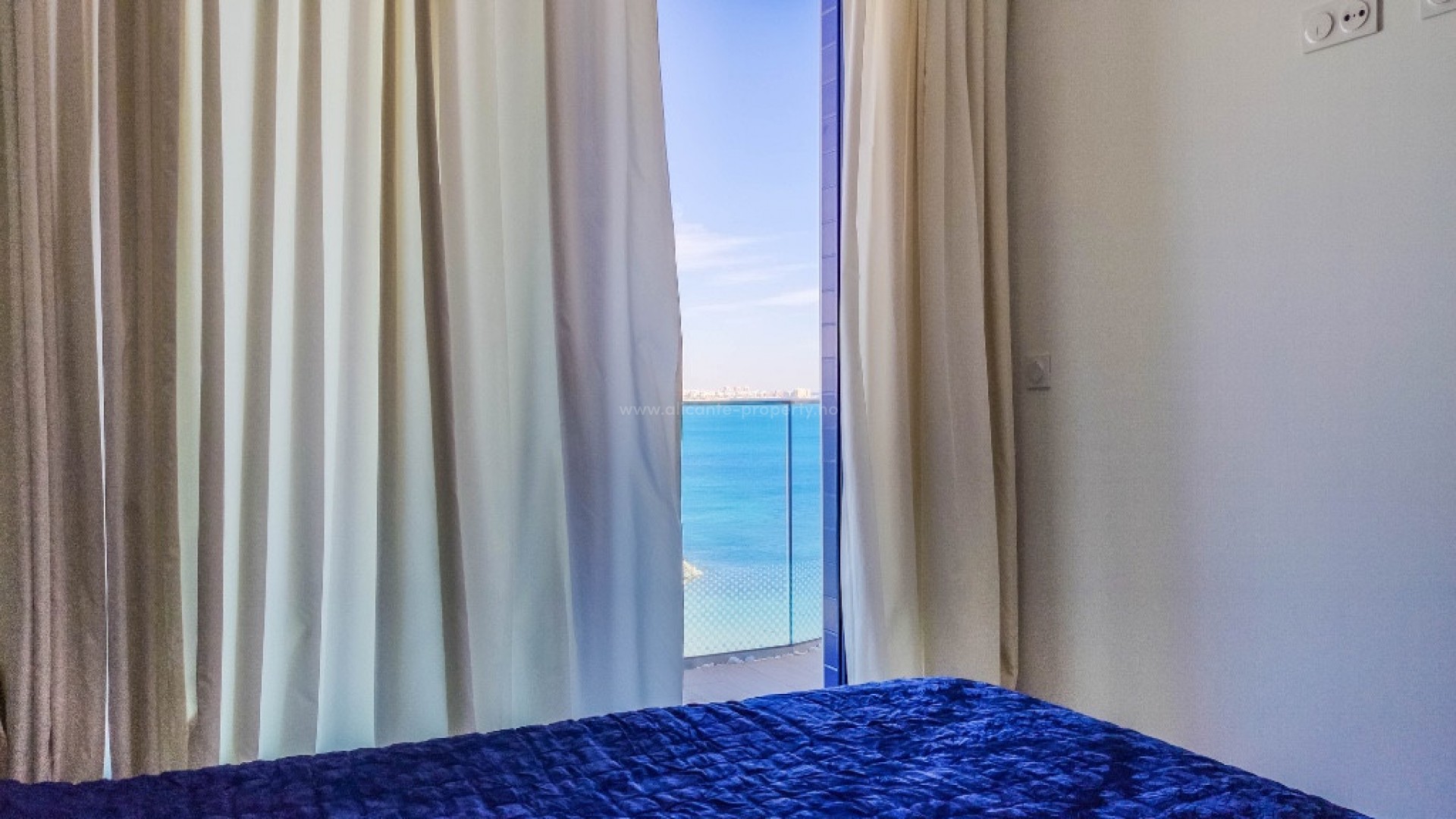 Apartment / flat in Punta Prima