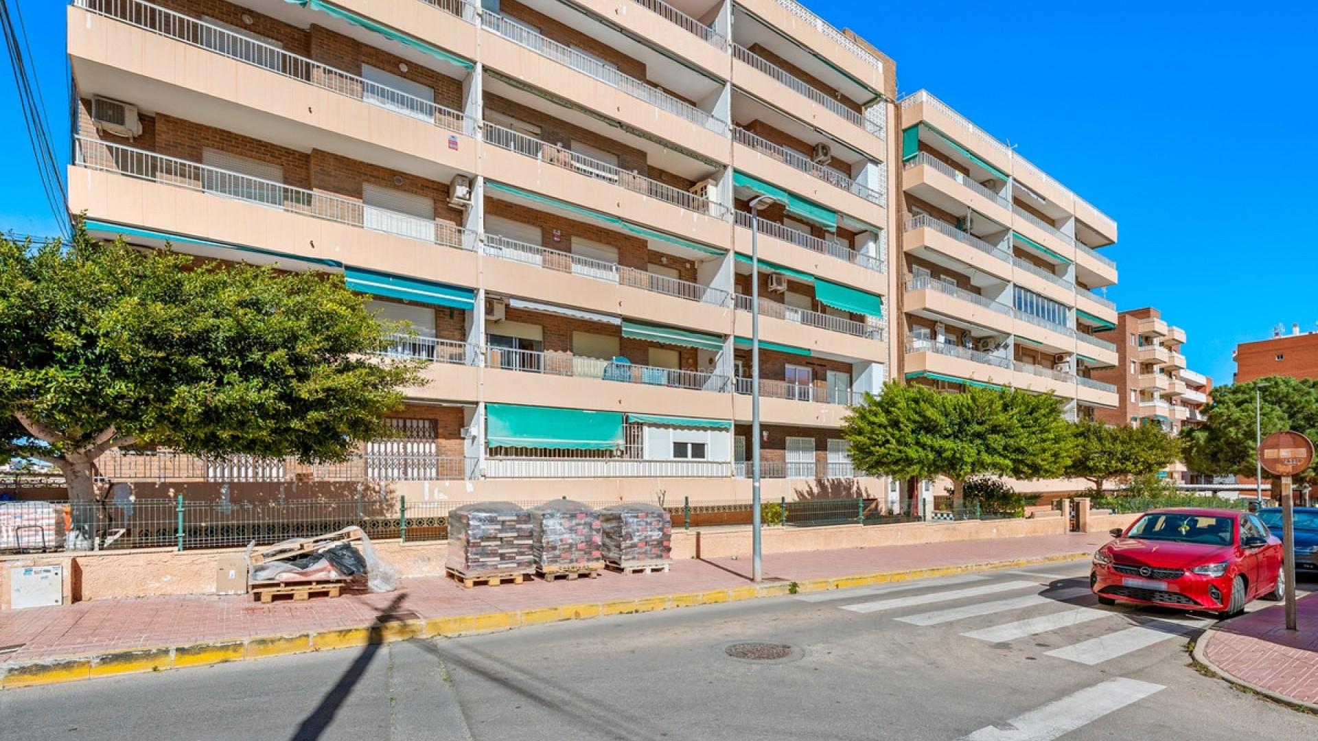 Apartment / flat in Punta Prima
