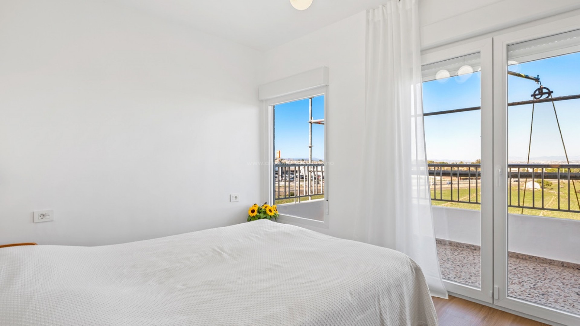 Apartment / flat in Punta Prima