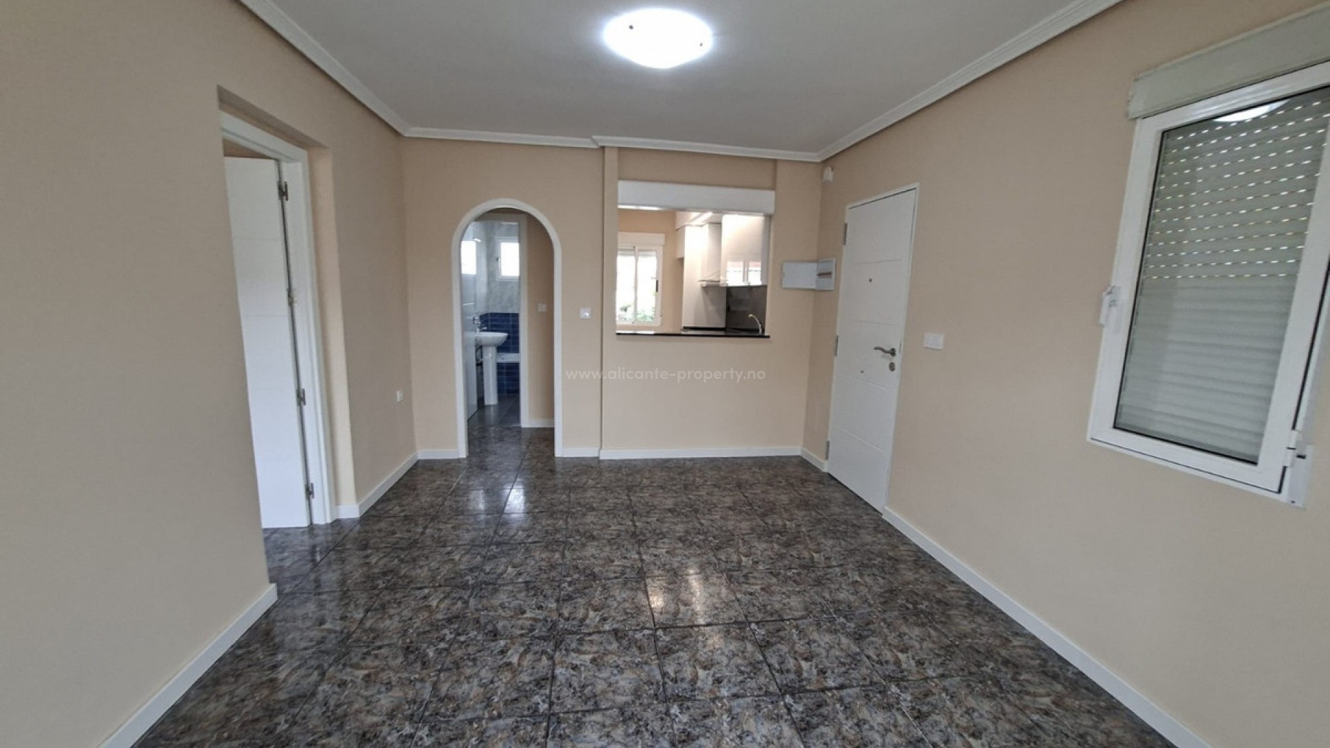 Apartment / flat in Punta Prima
