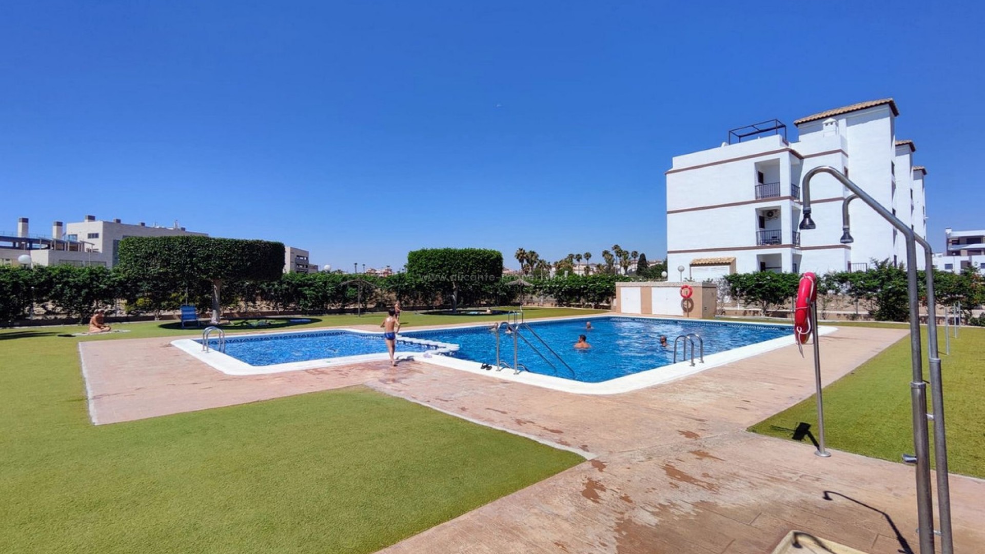 Apartment / flat in Punta Prima