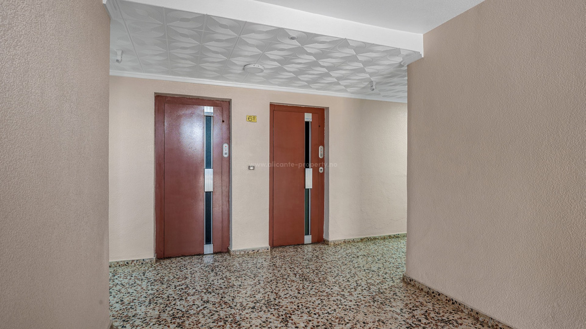 Apartment / flat in Punta Prima